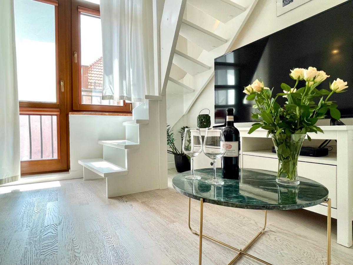 Stary Toruń Two-Story Old Town Apartment מראה חיצוני תמונה