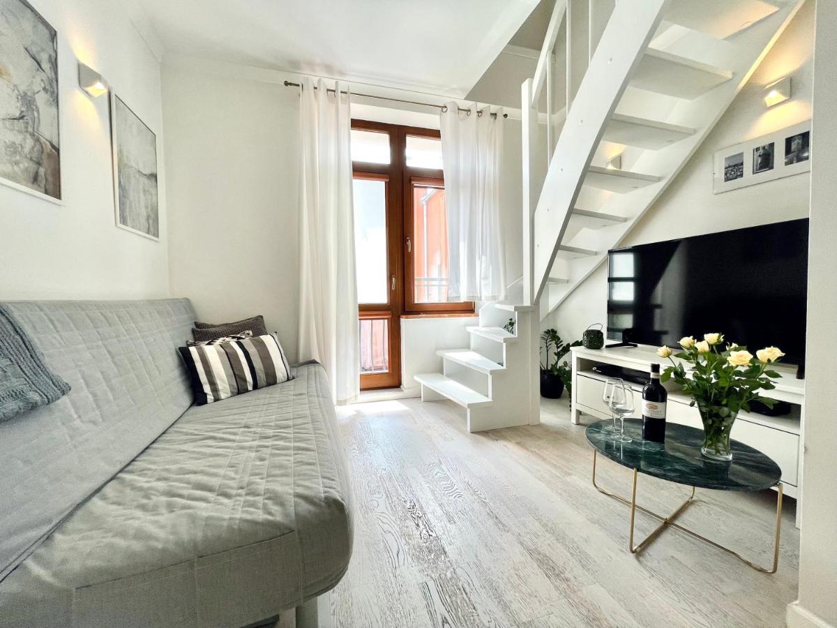 Stary Toruń Two-Story Old Town Apartment מראה חיצוני תמונה